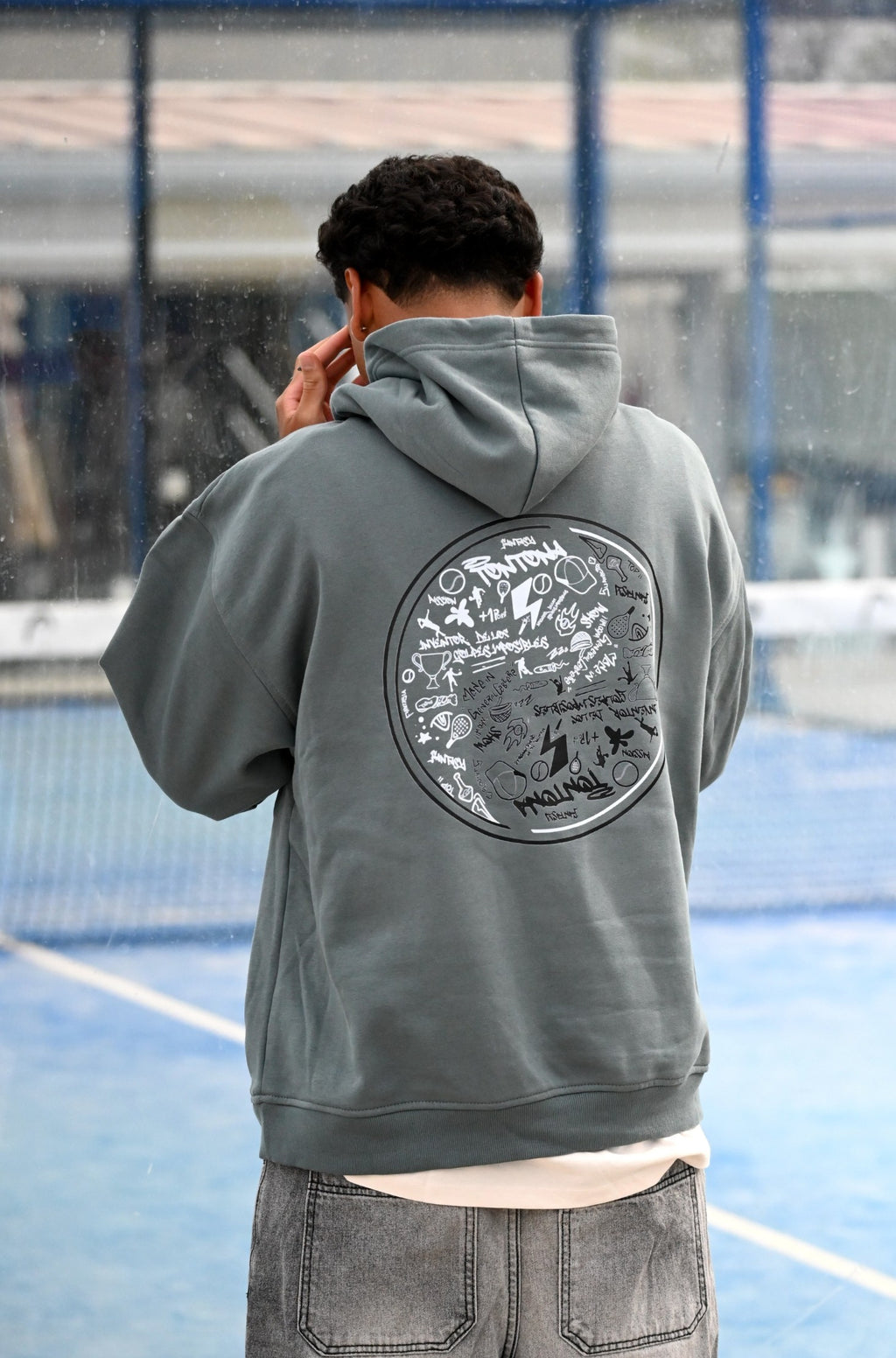 SUDADERA OVERSIZE LA TONTONA DE GONZA ALFONSO