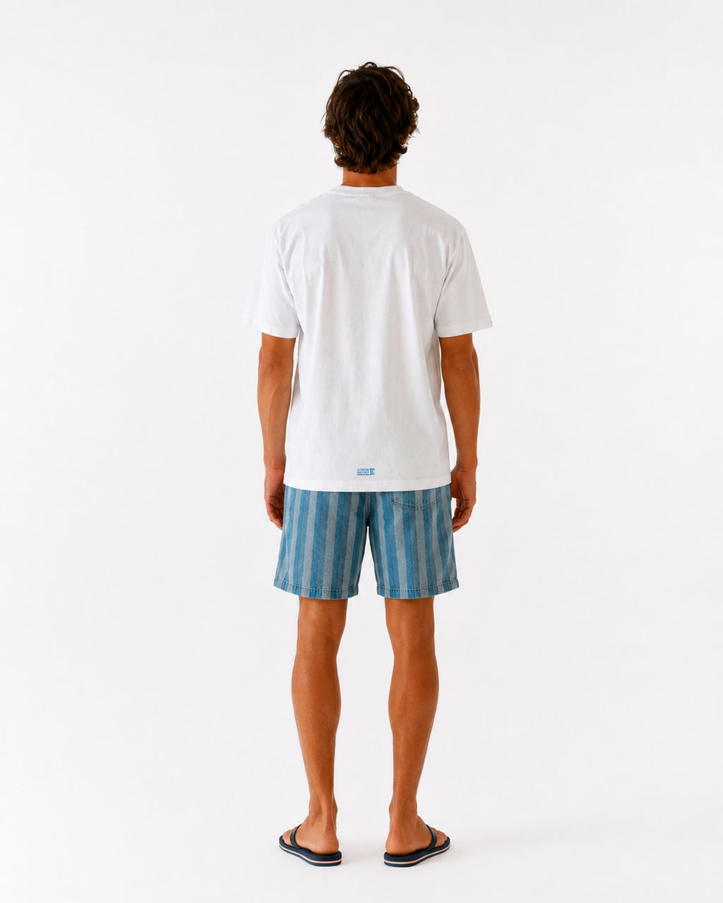 Remera Born to Win